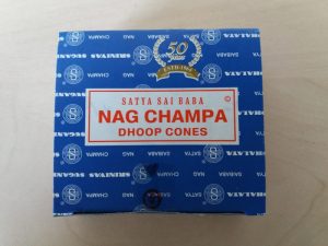 Nag Champa Rökelsekoner (12 lådor)